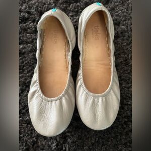 Tieks Classic Taupe Size 9